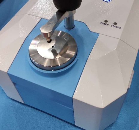 紅外光譜分析的便攜化：無創(chuàng)檢測，助力疾病診斷