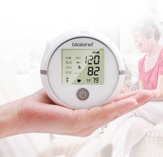 精準(zhǔn)檢測(cè)，預(yù)警健康：新一代便攜式血糖血壓一體機(jī)的創(chuàng)新實(shí)踐