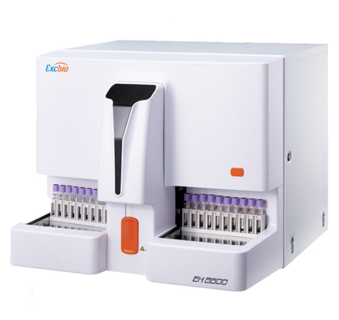 血液分析儀：高效精確的全自動血液細(xì)胞分析系統(tǒng)，用于全面血常規(guī)檢測